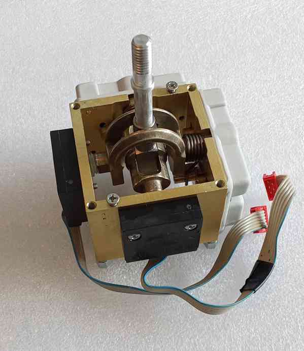 Joystick křížový pro ovladač jeřábu ECO HBC Radiomatic  - foto 2