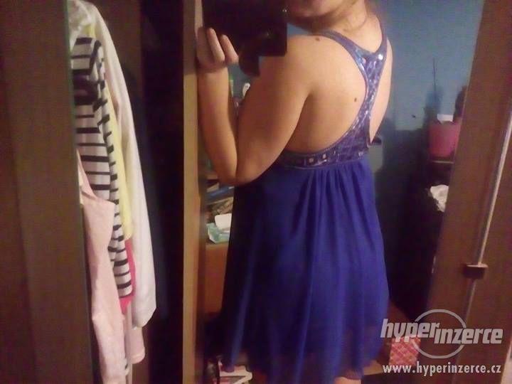 Modré šaty - foto 1