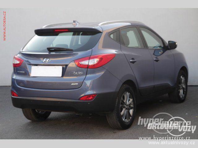 Hyundai ix35 2.0, benzín, RV 2014, navigace - foto 5