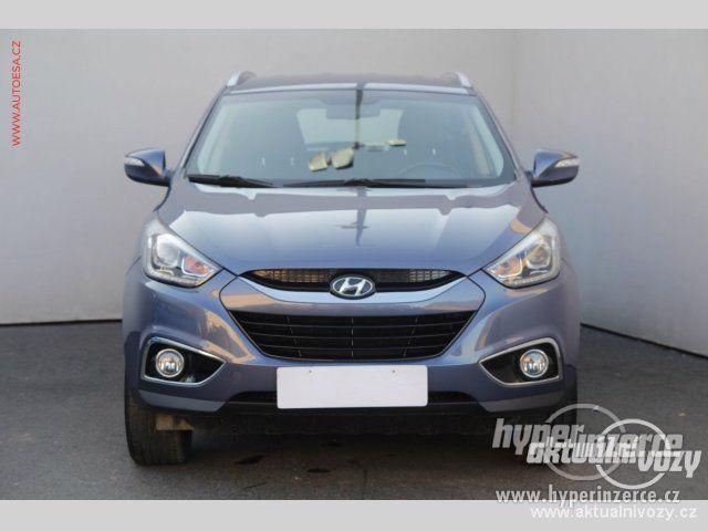 Hyundai ix35 2.0, benzín, RV 2014, navigace - foto 6