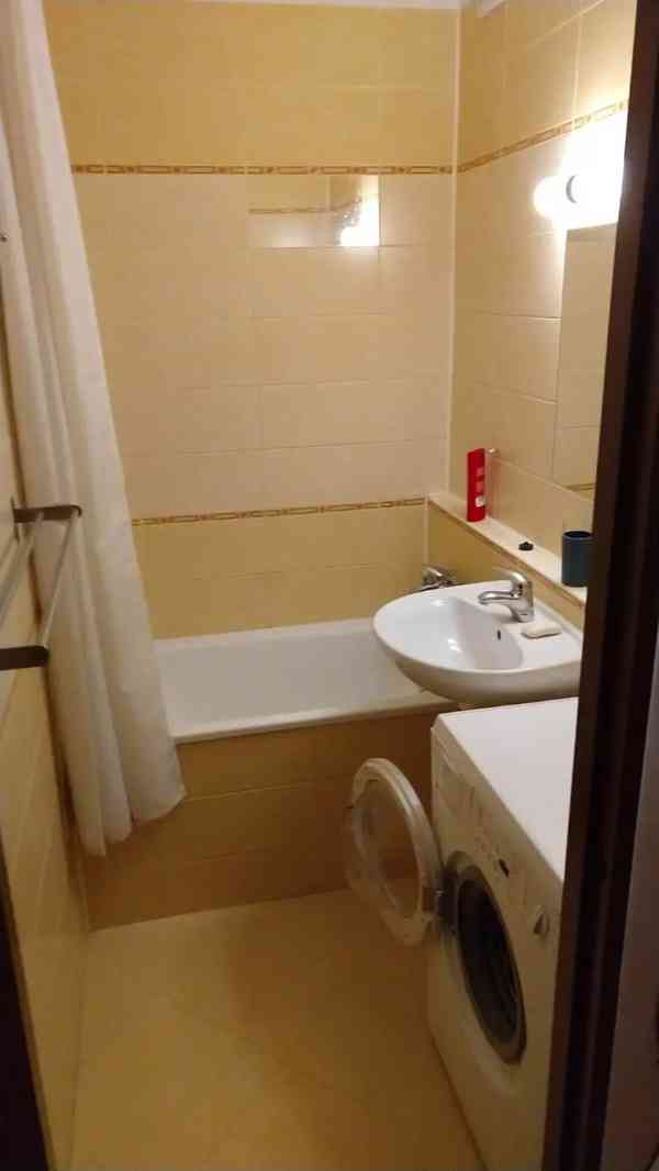 Pronájem bytu 2+kk 50 m² - foto 8