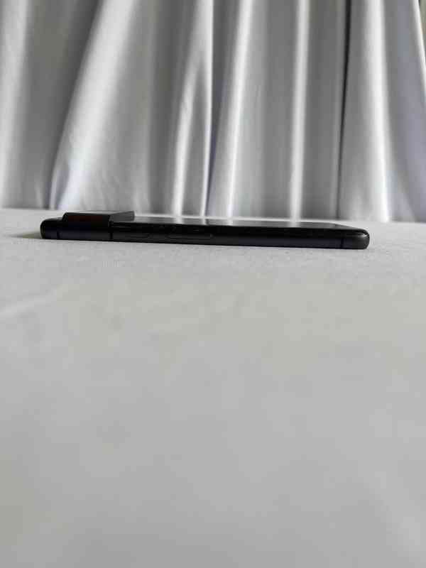Google Pixel 8 128GB Obsidian – nezapíná se, nereaguje na... - foto 5