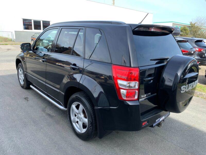 Suzuki Grand Vitara 2.4 Aut. benzín 124kw - foto 5