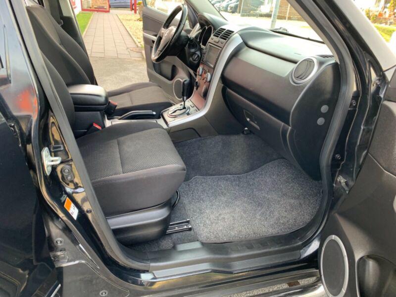 Suzuki Grand Vitara 2.4 Aut. benzín 124kw - foto 13