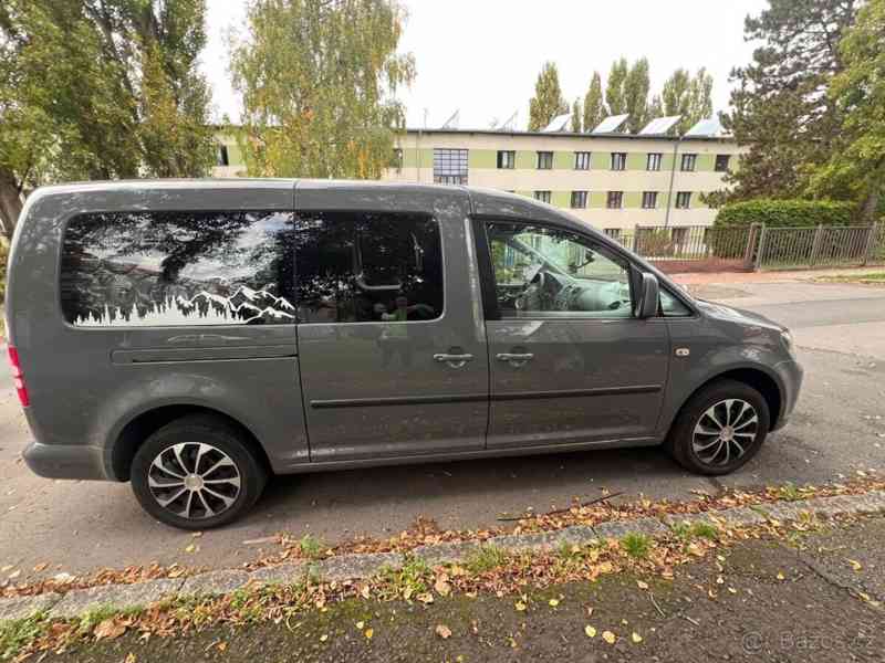 Volkswagen Caddy 1,6   Maxi 7 míst + kempovací vestav - foto 4