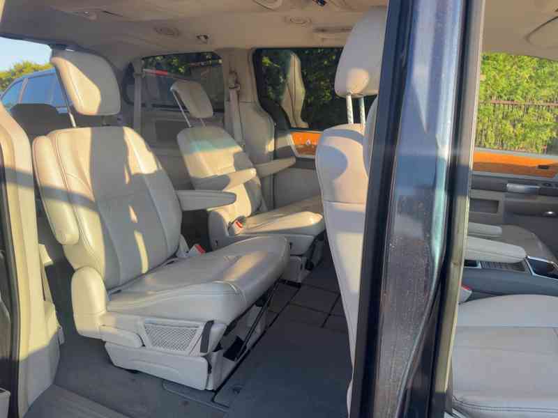Chrysler Grand Voyager 3,8 V6 LPG Limited 2008 - foto 9