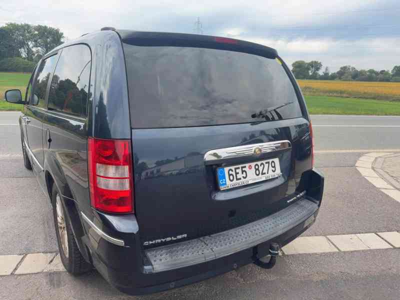 Chrysler Grand Voyager 3,8 V6 LPG Limited 2008 - foto 5
