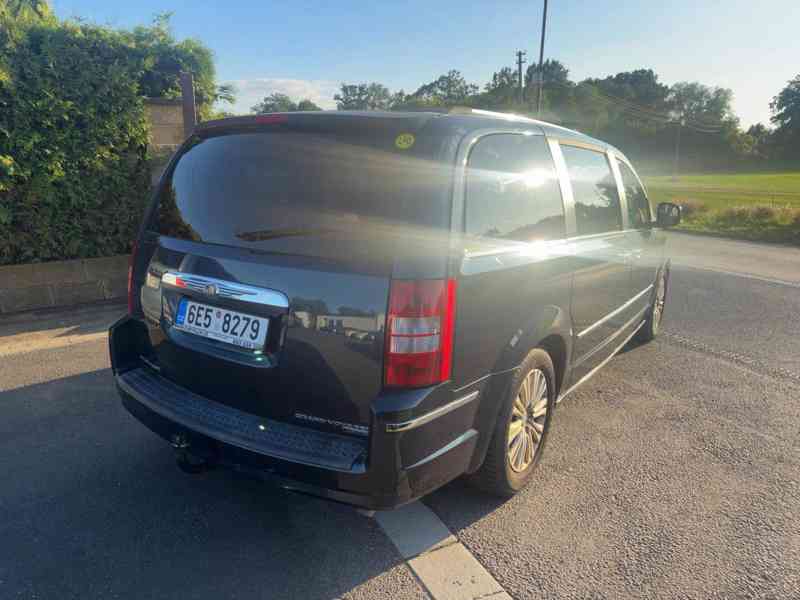 Chrysler Grand Voyager 3,8 V6 LPG Limited 2008 - foto 4