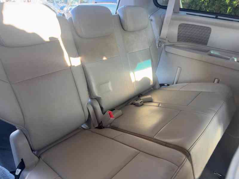 Chrysler Grand Voyager 3,8 V6 LPG Limited 2008 - foto 12