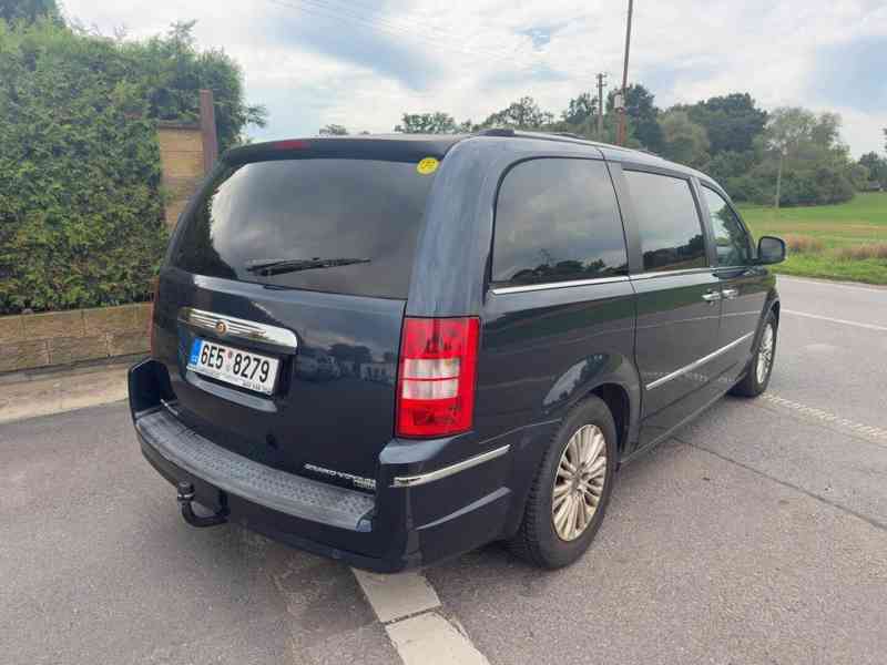 Chrysler Grand Voyager 3,8 V6 LPG Limited 2008 - foto 4