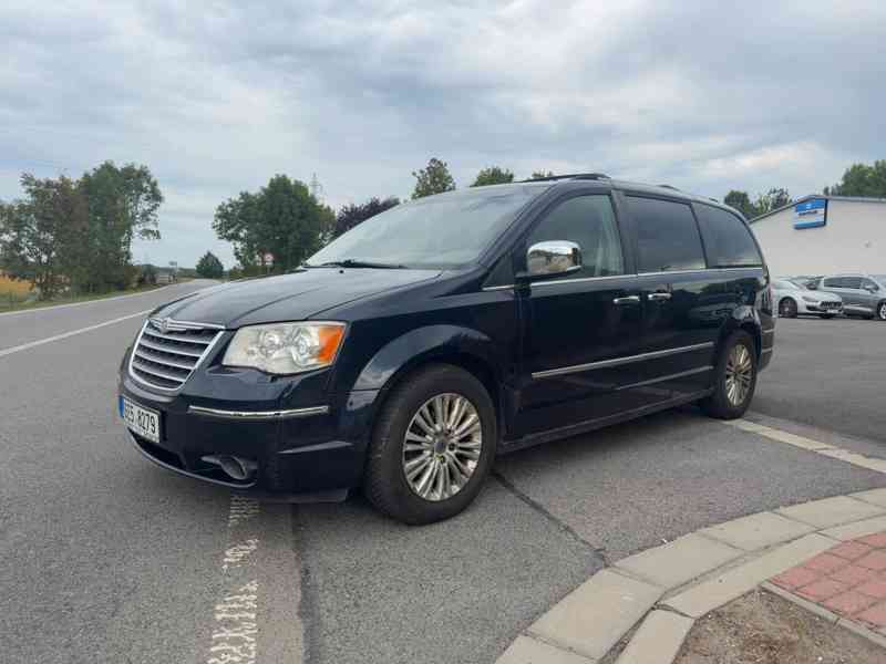 Chrysler Grand Voyager 3,8 V6 LPG Limited 2008 - foto 2
