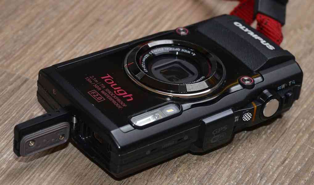 OLYMPUS Tough TG-4 16MP  vodot. do15m*FullHDV*WIFI - foto 9