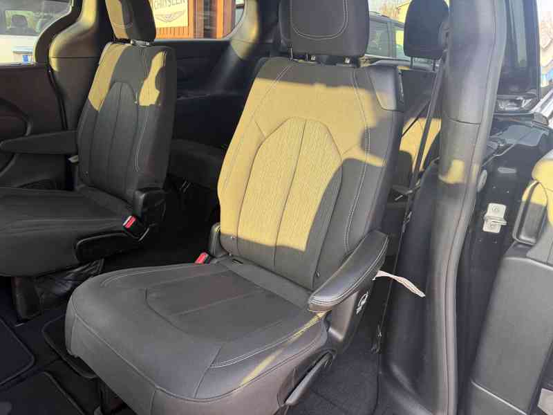 Chrysler Pacifica 3,6 Pentastar S Radar 360 2019 - foto 15