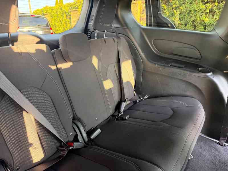 Chrysler Pacifica 3,6 Pentastar S Radar 360 2019 - foto 11