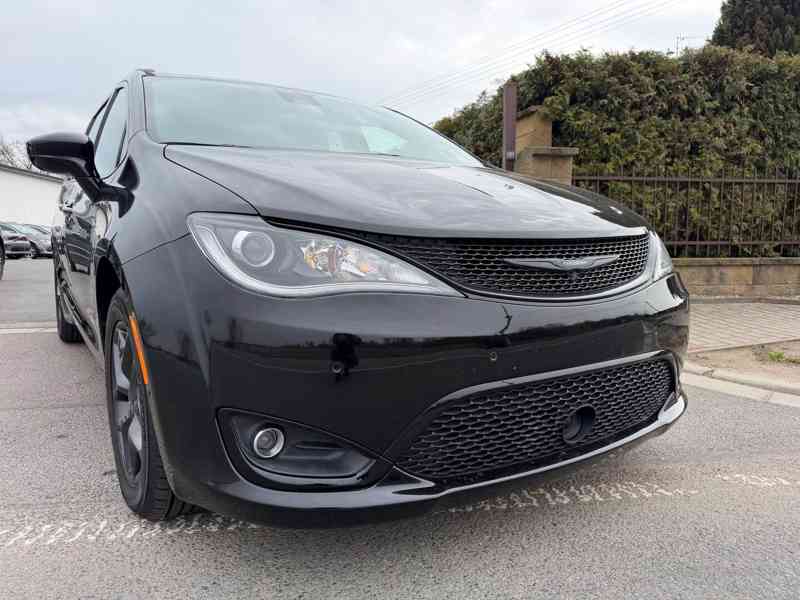 Chrysler Pacifica 3,6 Pentastar S Radar 360 2019 - foto 6