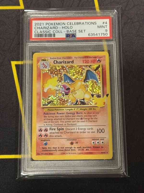 Charizard Base Set PSA 9