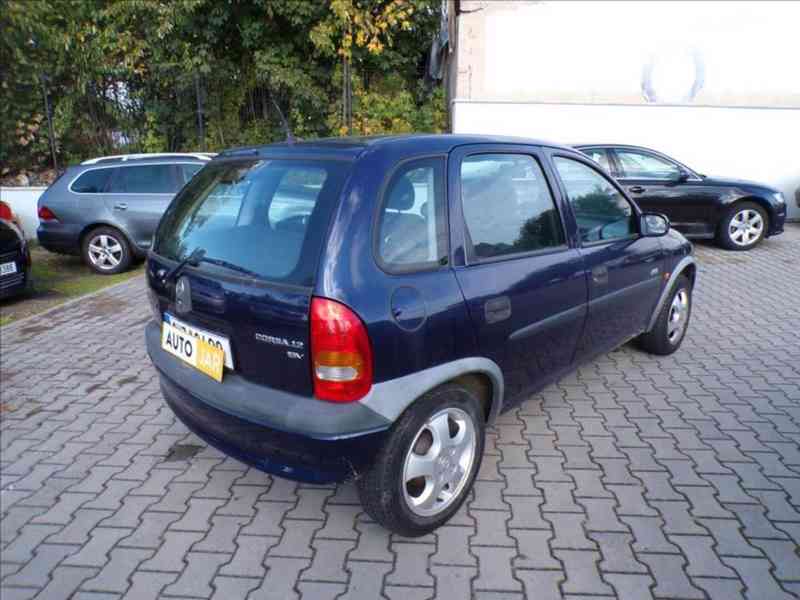 Opel Corsa 1,2 16V EKO POPLATEK ZAPLACEN!!! - foto 4