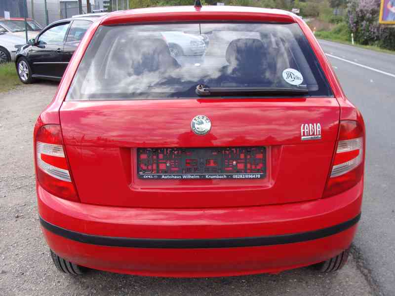 Škoda Fabia, 1.2 HTP, klima - foto 4