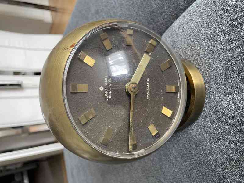 Hodiny Junghans Electronic ATO-MAT S - foto 2