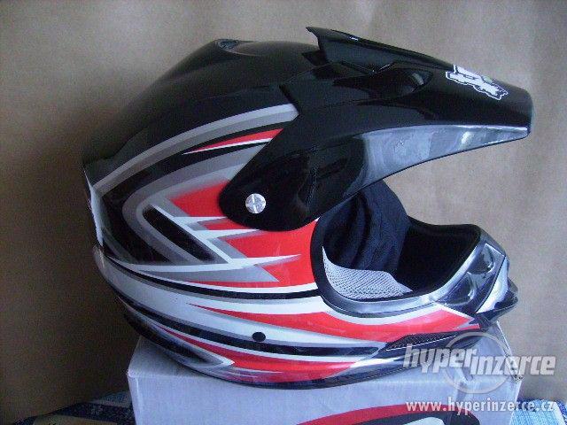 Moto helmy, moto přilbycestovní i krosové nové zabalené - foto 10