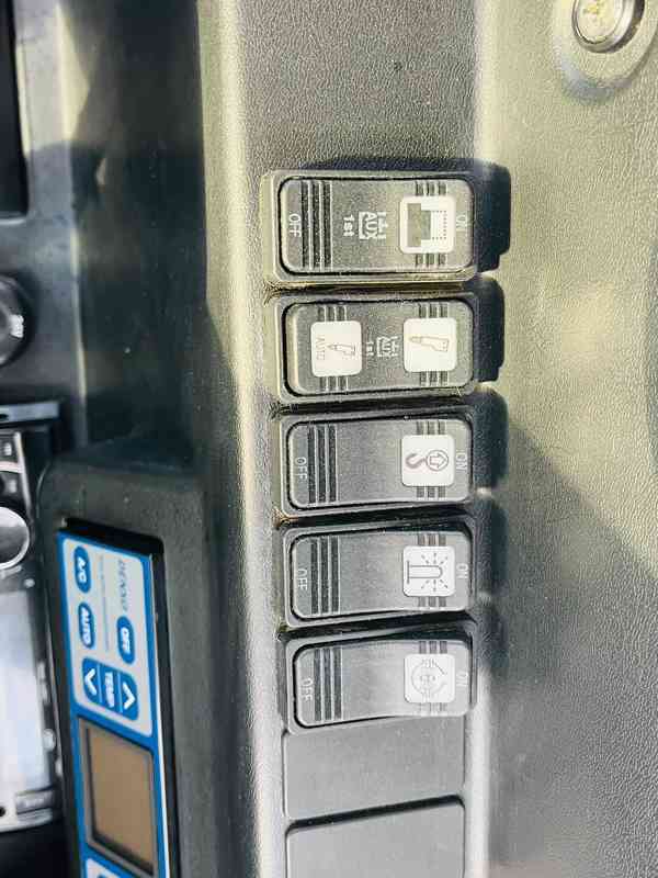 Kolové rypadlo Takeuchi TB295W (Možnost leasingu) - foto 14