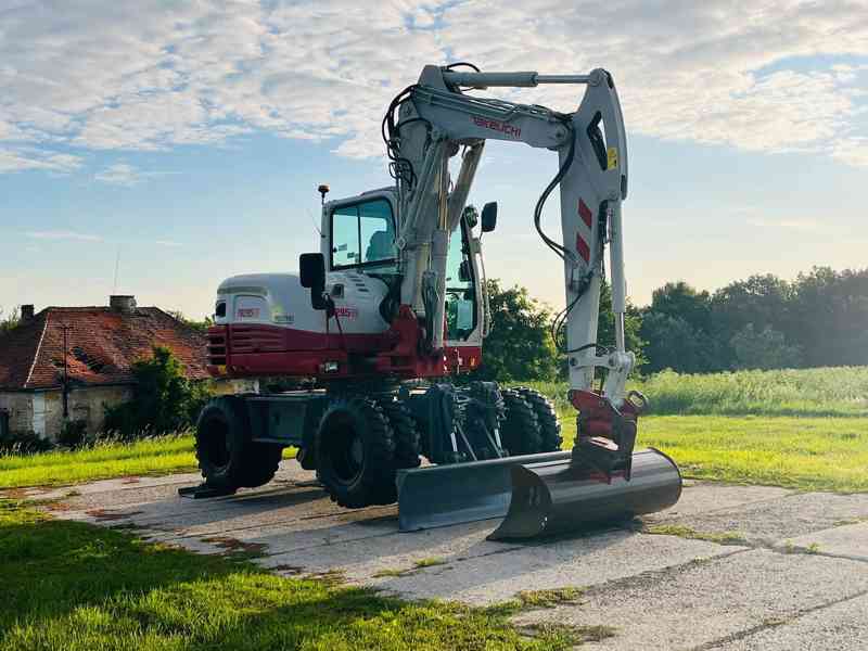 Kolové rypadlo Takeuchi TB295W (Možnost leasingu) - foto 6