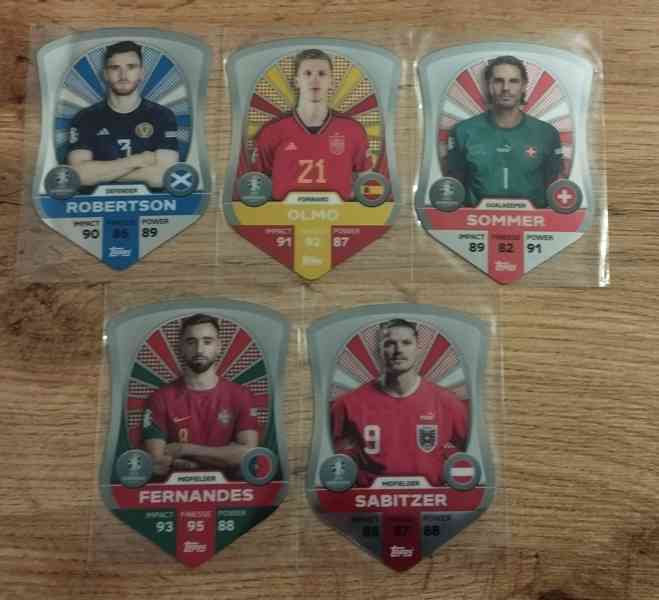 FOTBALOVÉ KARTY NOVÝ BOX EURO MATCH ATTAX 24/25 - foto 4