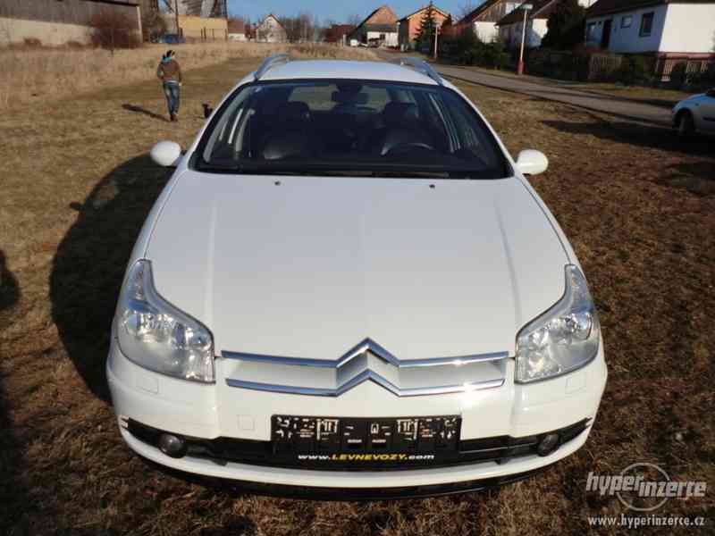 Citroën C5 kombi 2.0HDi 100kW,klima,serviska,ALU,tažné - foto 2