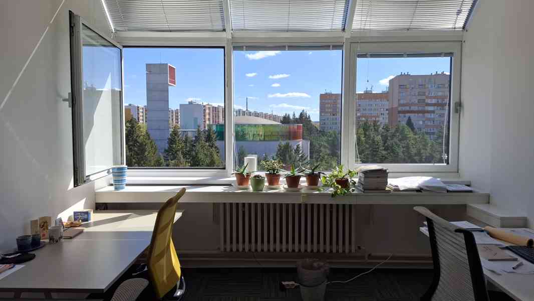 PRONÁJEM KANCELÁŘE sdílené místo v kanceláři – Brno, Lesná - foto 2