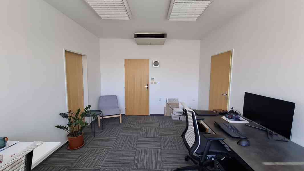 PRONÁJEM KANCELÁŘE sdílené místo v kanceláři – Brno, Lesná - foto 3