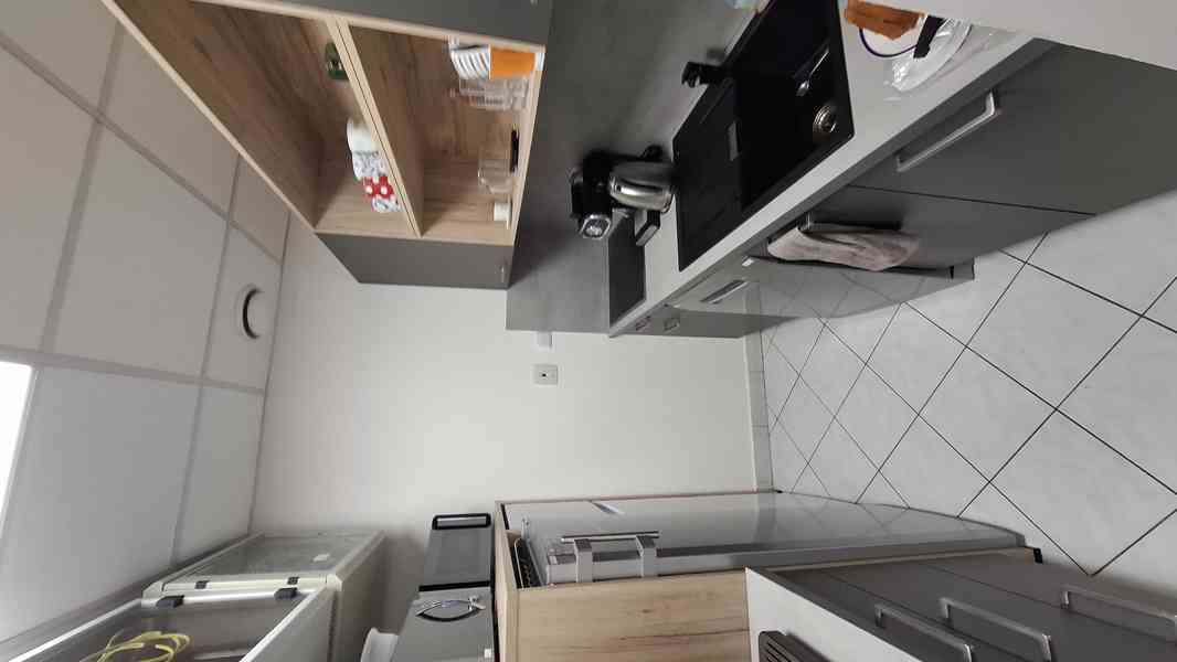 PRONÁJEM KANCELÁŘE sdílené místo v kanceláři – Brno, Lesná - foto 7