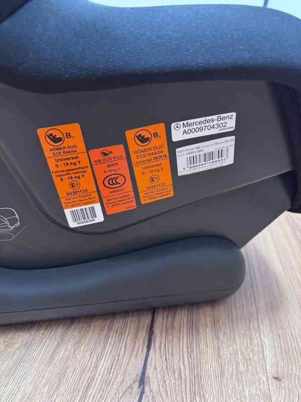 Originální dětská autosedačka Mercedes-Benz  - foto 4