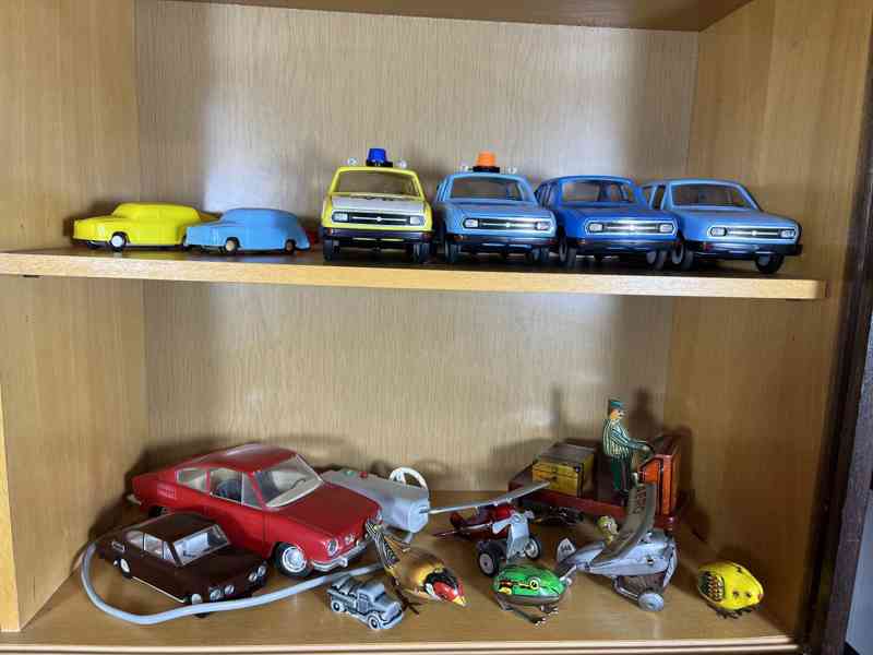 SBÍRÁM STARÉ HRAČKY a HRY všeho druhu - foto 3