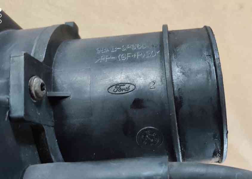 FORD - filtrbox s váhou vzduchu - foto 3