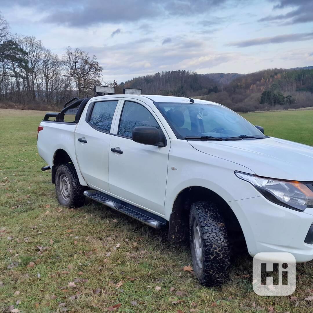 Mitsubishi L200 - foto 1