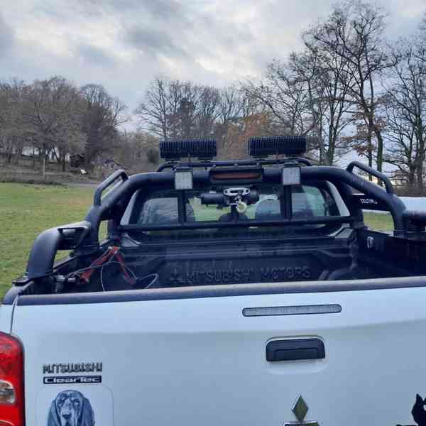 Mitsubishi L200 - foto 5