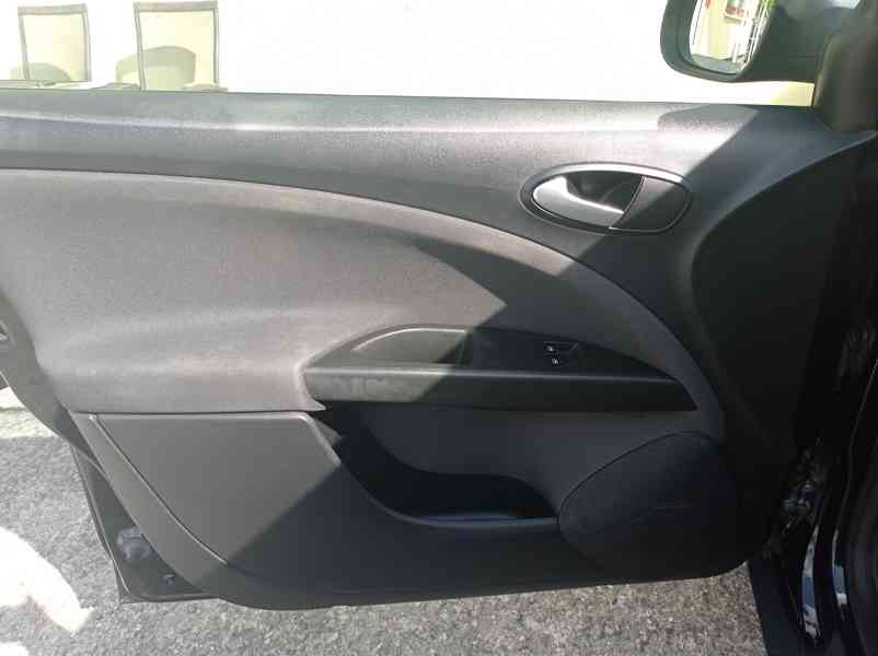 Seat Altea XL 1.2 TSI 77kW/Tažné/Výhřev - foto 10
