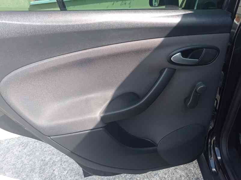 Seat Altea XL 1.2 TSI 77kW/Tažné/Výhřev - foto 12