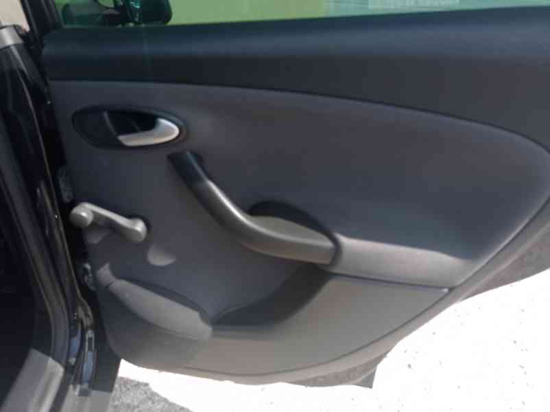 Seat Altea XL 1.2 TSI 77kW/Tažné/Výhřev - foto 19