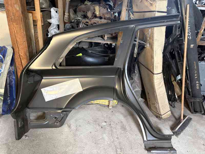 Audi Q7 levý zadní bok originál náhradní díl - foto 3