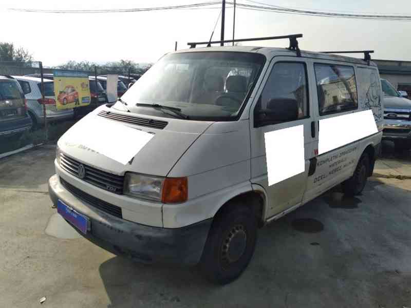 VOLKSWAGEN TRASNPORTÉR T4 2.5 TDI 6 MÍST - foto 3