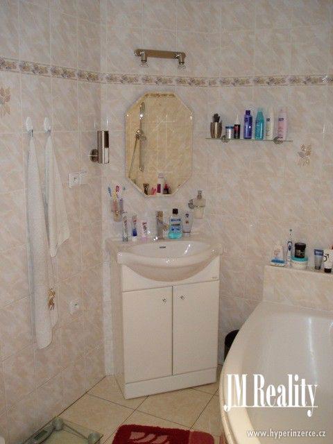 Nadstandardní byt 3+1/L, OV, 85 m2 /zděné jádro/ - Smiřice - foto 10