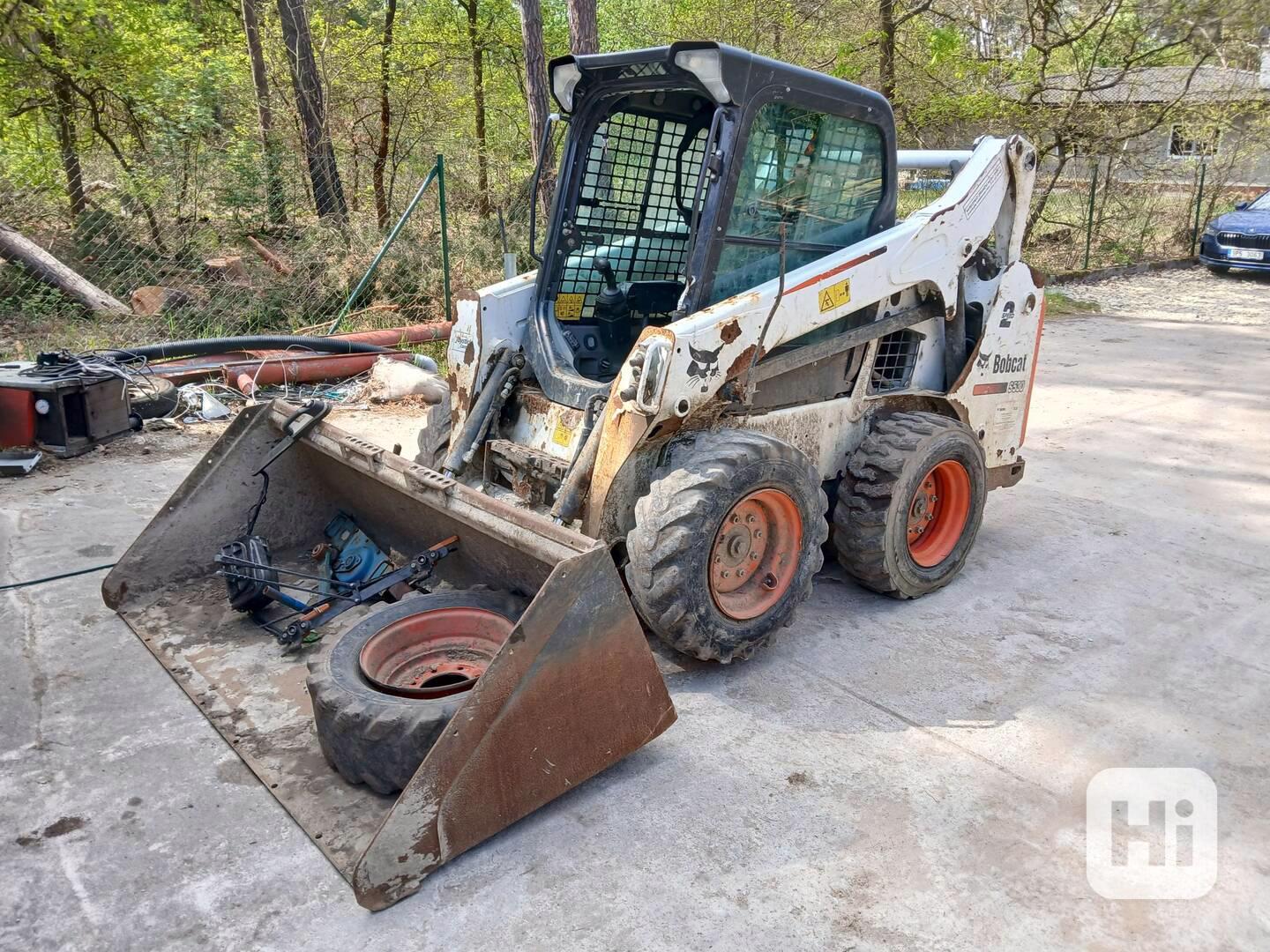 BOBCAT S530, smykem řízený kolový nakladač - foto 1