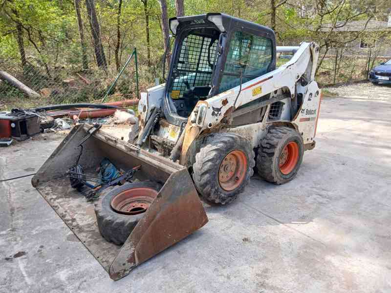 BOBCAT S530, smykem řízený kolový nakladač
