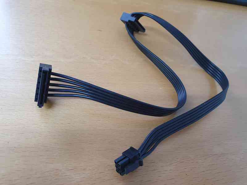 Napájecí kabel/redukce Mini 6 pin na 2 SATA pro DELL - foto 2