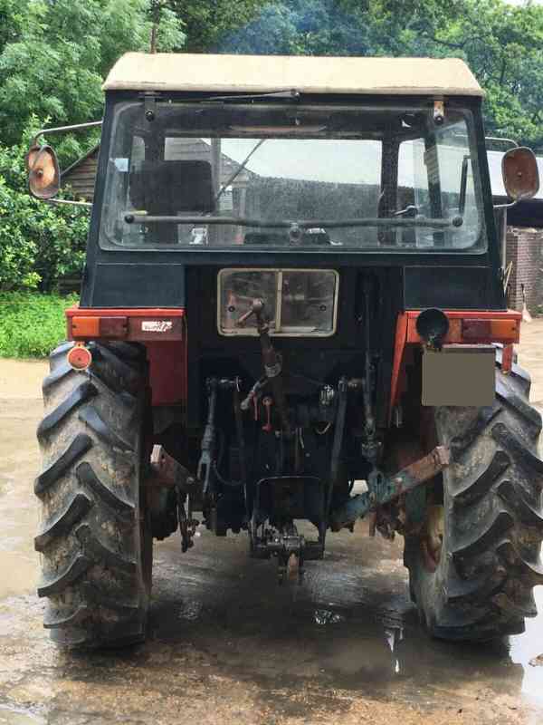 Traktor Zetor 7-245T Trima s čelním nakladačem a SPZ  - foto 4