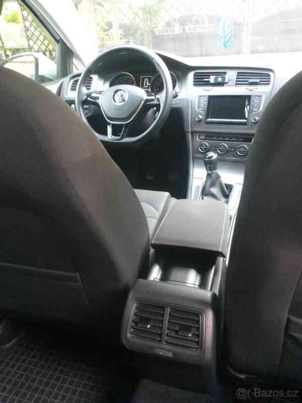 Volkswagen Golf 1,4   TSI 90kW (R-Line paket) - foto 9