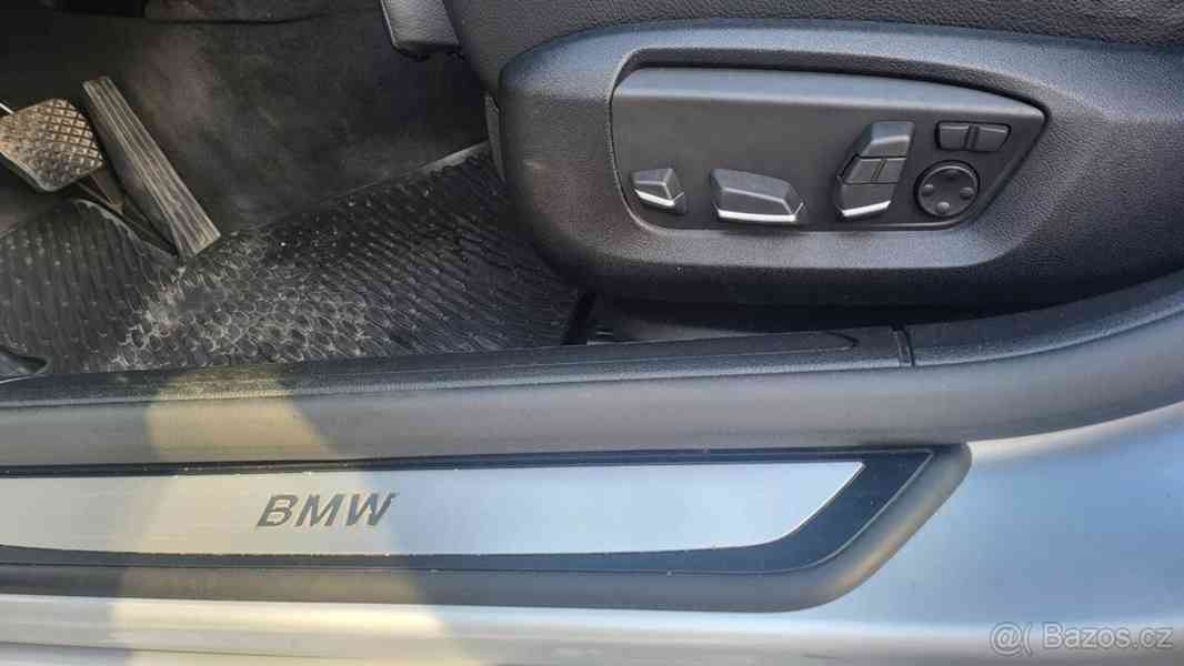 BMW 740 xDrive 230 kw - foto 13