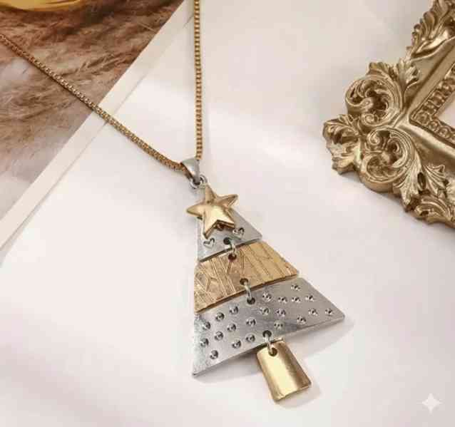 Designový náhrdelník s přívěskem vánočního stromku  - foto 2