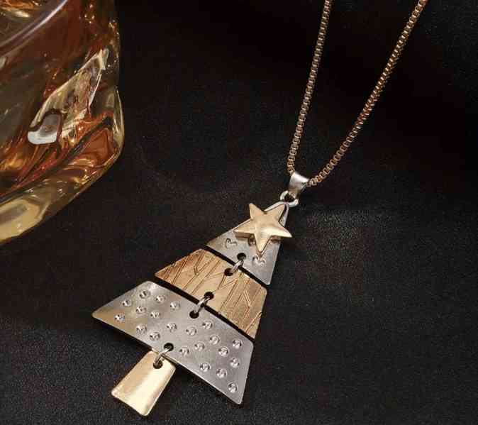 Designový náhrdelník s přívěskem vánočního stromku  - foto 5